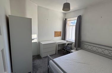 Brentry Road, Stapleton, Bristol - Image 3