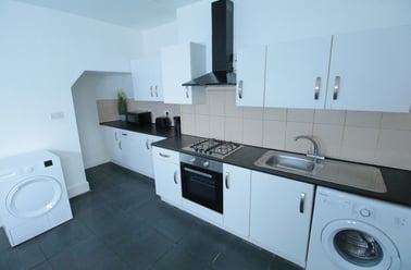 Dixon Street, St Catherines, Lincoln - Image 2