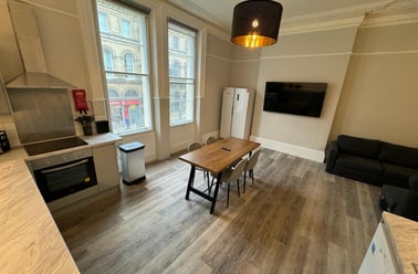 Queens Road, Kingsdown, Bristol - Image 3