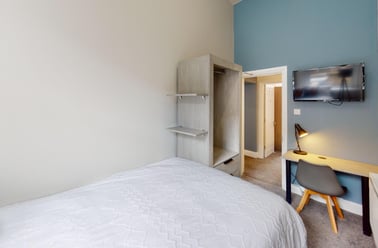 St. Nicholas Street, City Centre, Bristol - Image 3