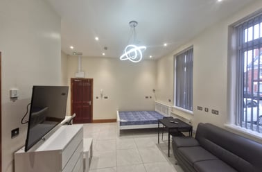 Raglan Road, Edgbaston, Birmingham - Image 3