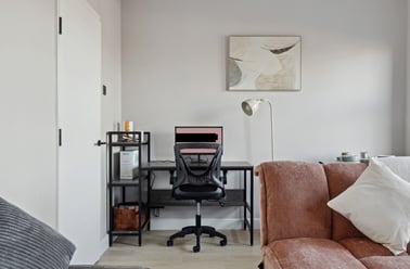 Lea Bridge Road, Leyton, London - Image 3