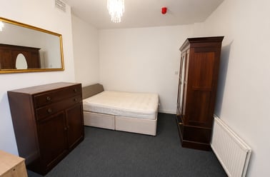 Ennis Road, Finsbury Park, London - Image 3