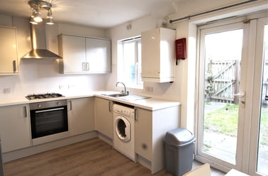 Stretford Road, Hulme, Manchester - Image 3