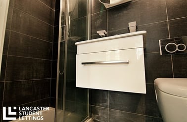 St. Leonards Gate, City Centre, Lancaster - Image 3