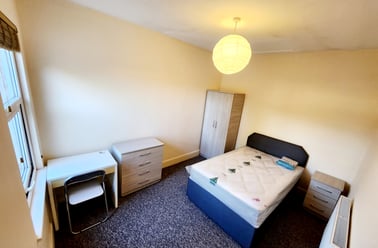 Ridgeway Road, Speedwell, Bristol - Image 3