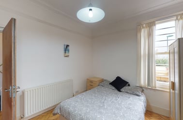 Premier Road, Forest Fields, Nottingham - Image 3