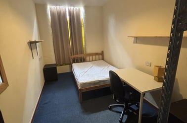 Russell Street, Radford, Nottingham - Image 3