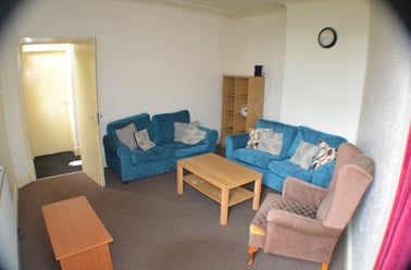 Winfield Place, Woodhouse, Leeds - Image 2