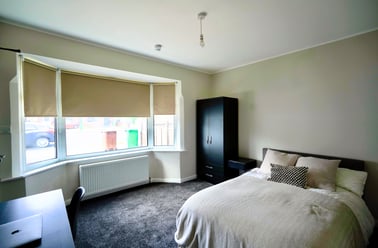 Beeston Road, Dunkirk, Nottingham - Image 3