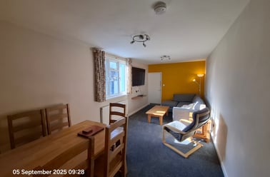 Hill Park Crescent, Greenbank, Plymouth - Image 3