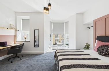 Gwydr Crescent, Uplands, Swansea - Image 2