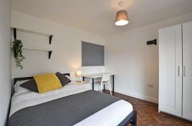 Read Avenue, Beeston, Nottingham - Image 3