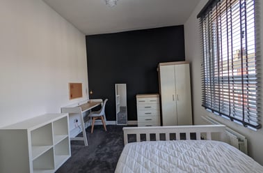 Aske Road, Teeside University, Middlesbrough - Image 3