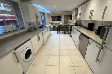 Tiverton Road, Selly Park, Birmingham - Image 2
