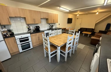 Dawlish Road, Selly Park, Birmingham - Image 3