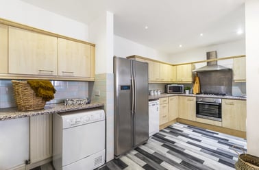 Clifton Avenue, Fallowfield, Manchester - Image 2
