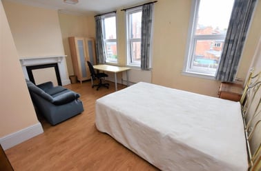 Station Road, Harborne, Birmingham - Image 3