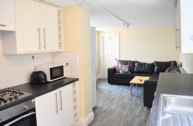 Brocklebank Road, Fallowfield, Manchester - Image 2