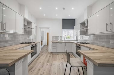 Queens Road, Greenbank, Plymouth - Image 2