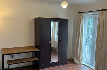 Johnson Court, Southbridge, Northampton - Image 3