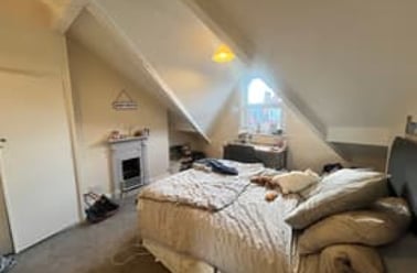 Estcourt Terrace, Headingley, Leeds - Image 2