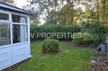 The Turnways, Headingley, Leeds - Image 3