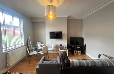 Argie Terrace, Burley, Leeds - Image 2