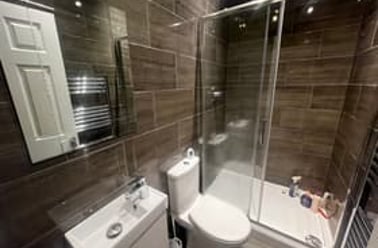 Midland Road, Hyde Park, Leeds - Image 3