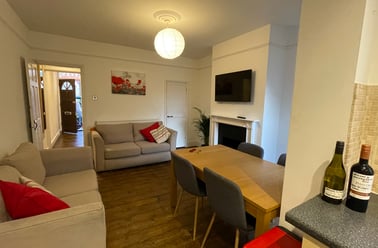 Dorothy Street, City Centre, Reading - Image 2