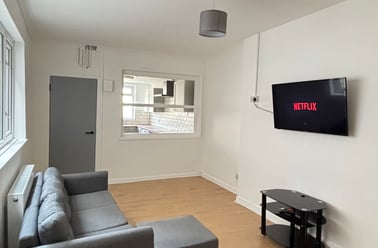 Cromwell Street, Mount Pleasant, Swansea - Image 3