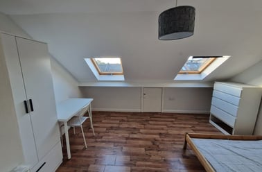 Clinton Road, Harringay, London - Image 2