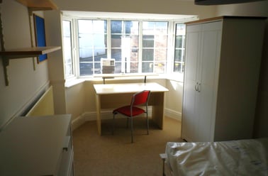 Andover Road, Montpelier, Cheltenham - Image 2