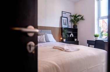 Clifton Street, Beeston, Nottingham - Image 3