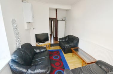 Standish Road, Fallowfield, Manchester - Image 3