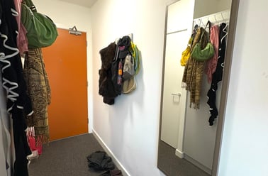 Peckham Road, Camberwell, London - Image 2