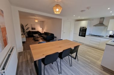 Slade Baker Way, Frenchay, Bristol - Image 2