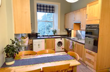 Strathearn Road, Bruntsfield, Edinburgh - Image 3