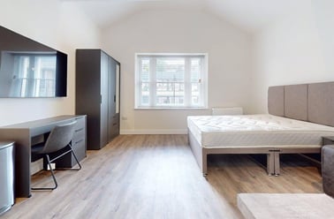 Triangle West, Clifton, Bristol - Image 2