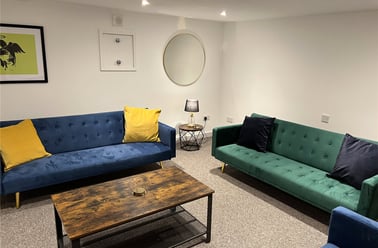 Cheltenham Road, Cotham, Bristol - Image 2