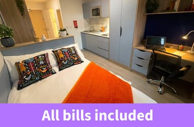 Wade Street, Easton, Bristol - Image 2