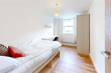 Queens Road, Kingsdown, Bristol - Image 3