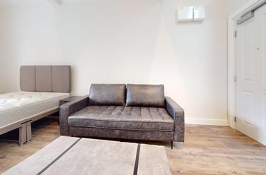 Triangle West, Clifton, Bristol - Image 3