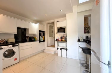 Revelon Road, Nunhead, London - Image 2