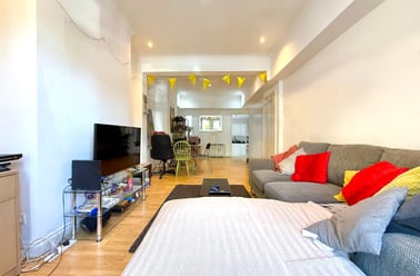 Revelon Road, Nunhead, London - Image 3