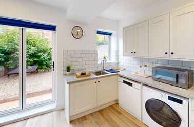 Elmside, Mount Pleasant , Exeter - Image 2