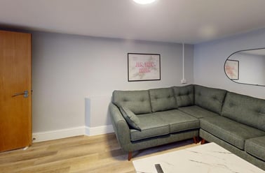 Avenue Road, City Centre, Falmouth - Image 3