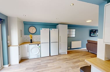 Monterey Gardens, Mount Pleasant , Exeter - Image 2