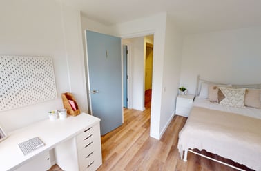 Monterey Gardens, Mount Pleasant , Exeter - Image 3