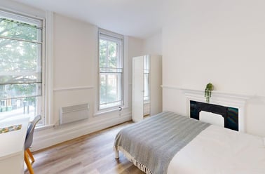 St. Nicholas Street, City Centre, Bristol - Image 3